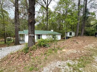 209 Lee Road 352, Salem, AL 36874