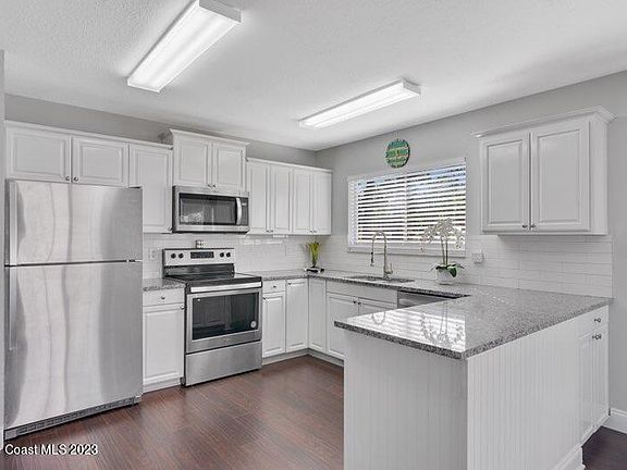 5th image of 621 24th St SW