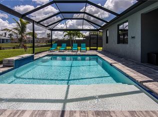 1833 SW 11th Ter, Cape Coral, FL 33991