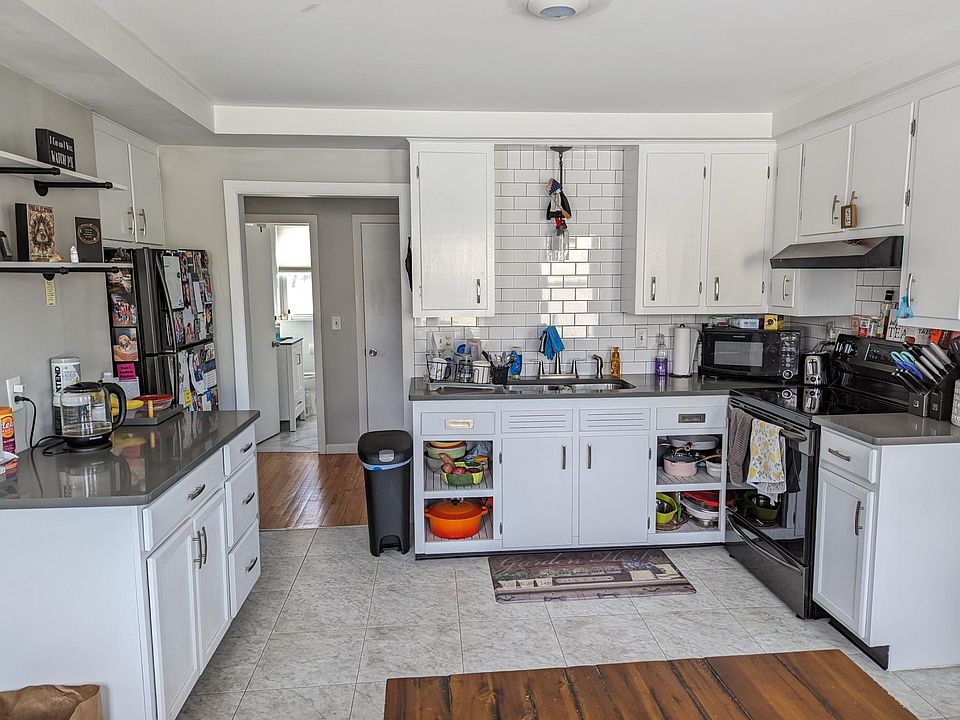 1st image of 6 School St #1