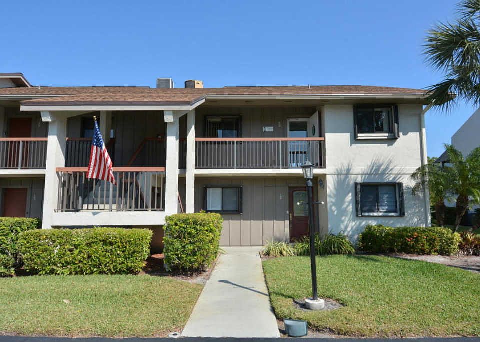 1st image of 1600 NE Dixie Hwy APT 14-108
