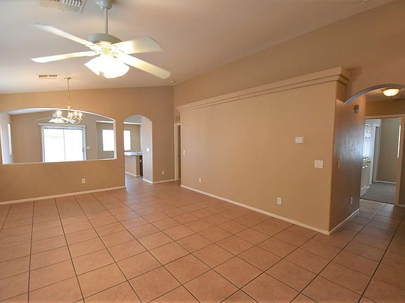 3rd image of 8633 W Miami St