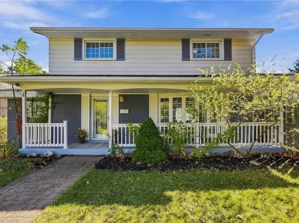 66 Skyline Dr, Hamilton, ON L9H 3S6
