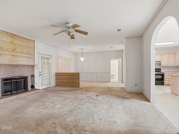 3rd image of 235 Boca Shores Dr