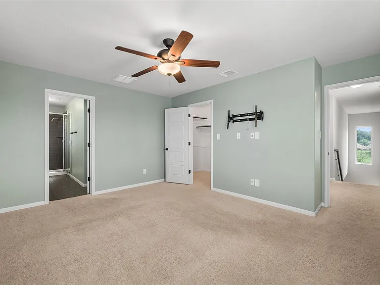101 Lambert St — Photo 18