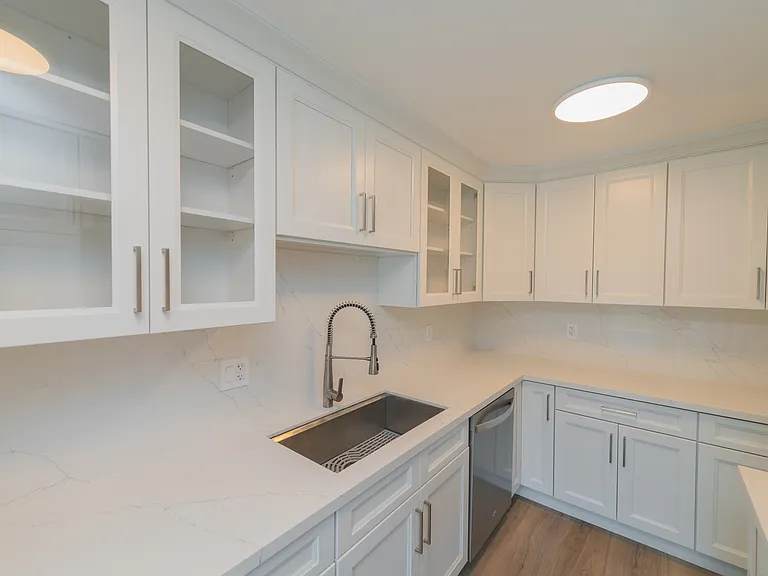 6542 Ocean Crest Dr #B308 — Photo 5