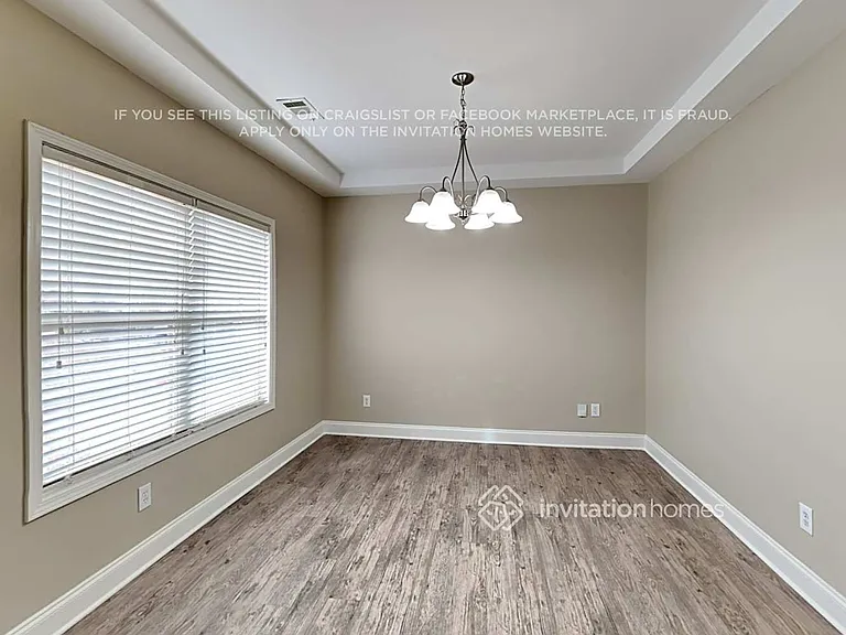 104 Pristine Dr — Photo 9