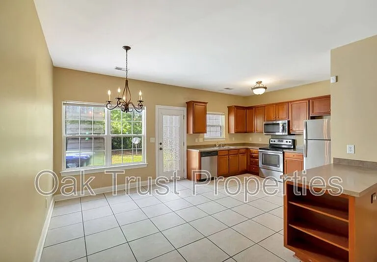 126 Tuscany Ct — Photo 9