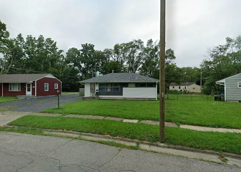 1361 Marble Dr