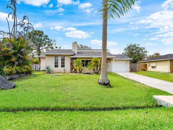 2599 SE Grand Drive, Port St Lucie, FL 34952
