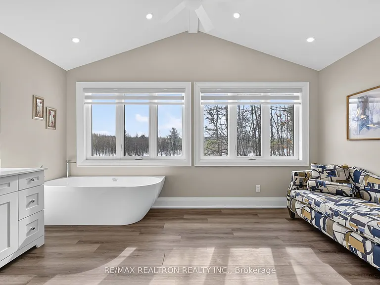 5145 Severn Pines Cres — Photo 22