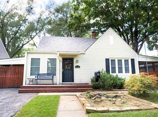 5618 Maple St, Mission, KS 66202