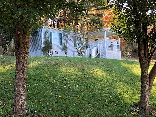 1st image of 1300 Farmer St
