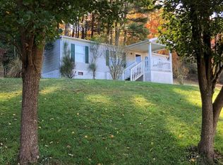 1300 Farmer St, Richlands, VA 24641