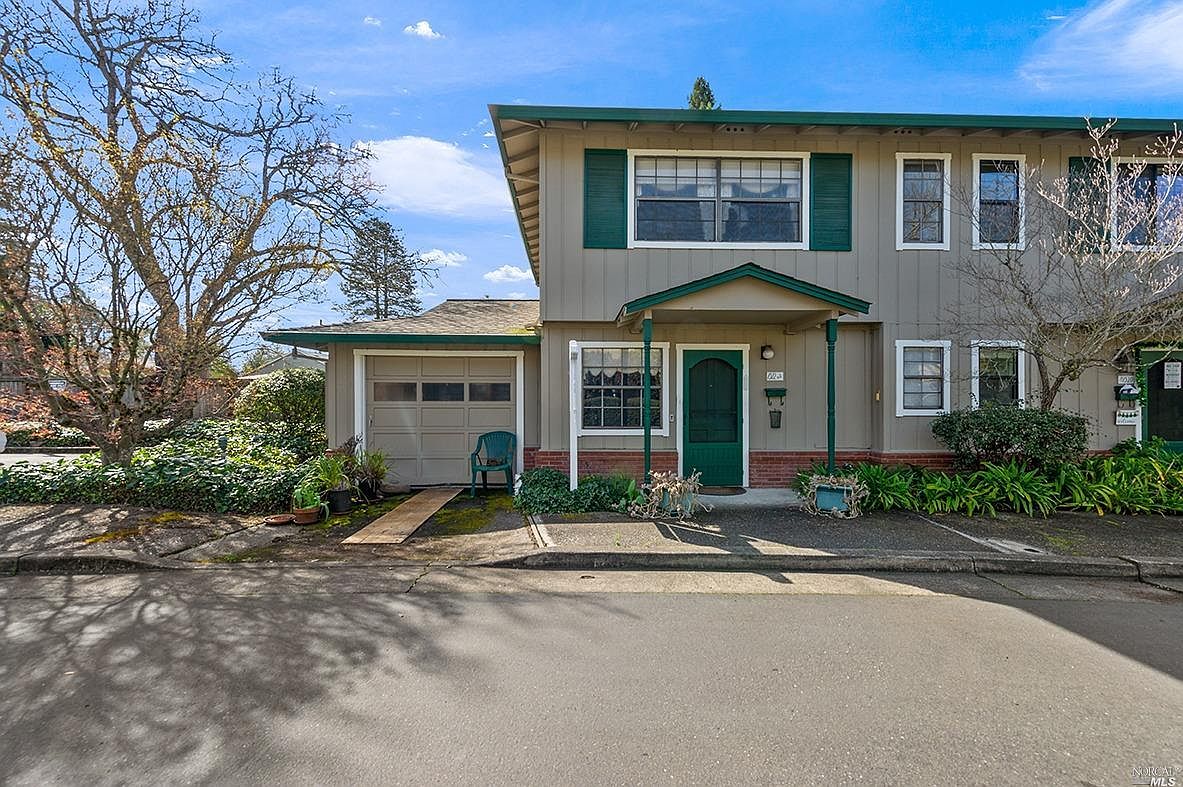 1522 North St Santa Rosa CA 95404 Zillow