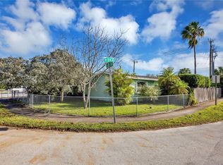 10370 SW 35th Ter, Miami, FL 33165