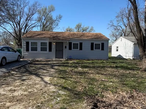 1408 Williams St, Cahokia, IL 62206