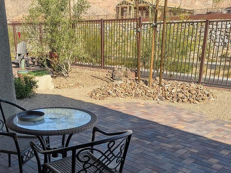1371 Evening Breeze Ln — Photo 29