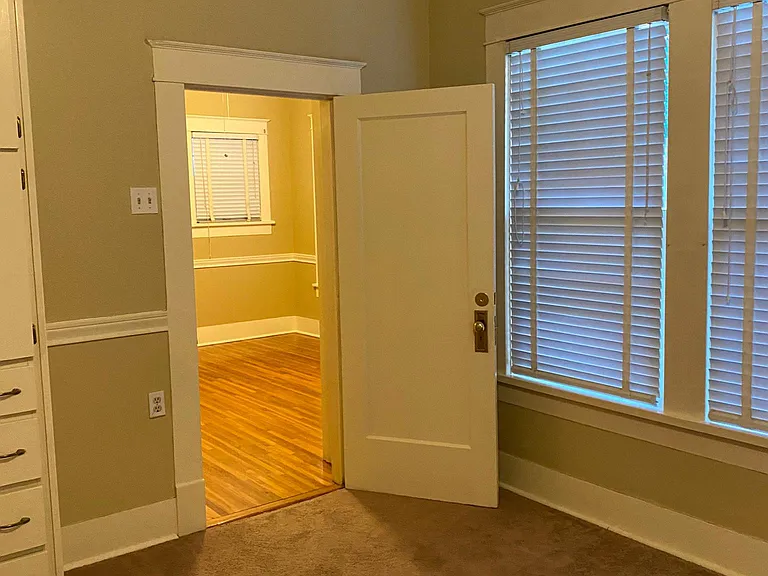 1336 Grape St — Photo 14