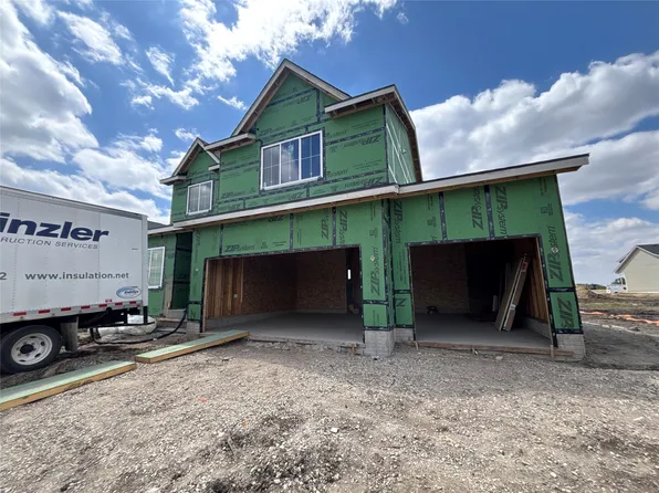 4722 178th St, Urbandale, IA 50323
