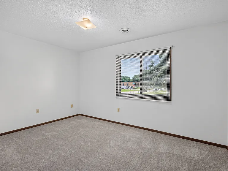 322 Cedar Crest Dr #A — Photo 15