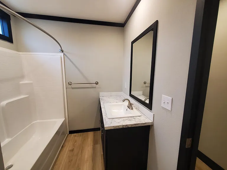 743 Chalet Ave — Photo 9