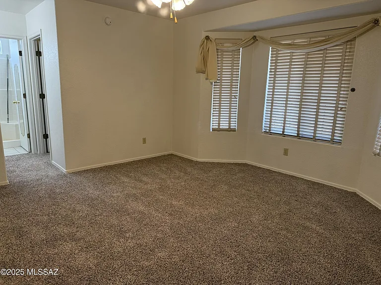 2946 W Ring Tail Dr — Photo 18