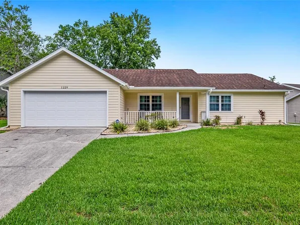 1229 NW 90th Dr, Gainesville, FL 32606