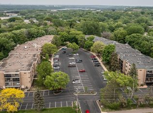 1855 Silver Bell Rd APT 209, Eagan, MN 55122