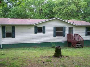 1044 Skyline Dr, Kingston Springs, TN 37082