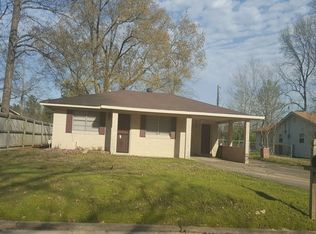 2301 Diane Dr, Pine Bluff, AR 71603