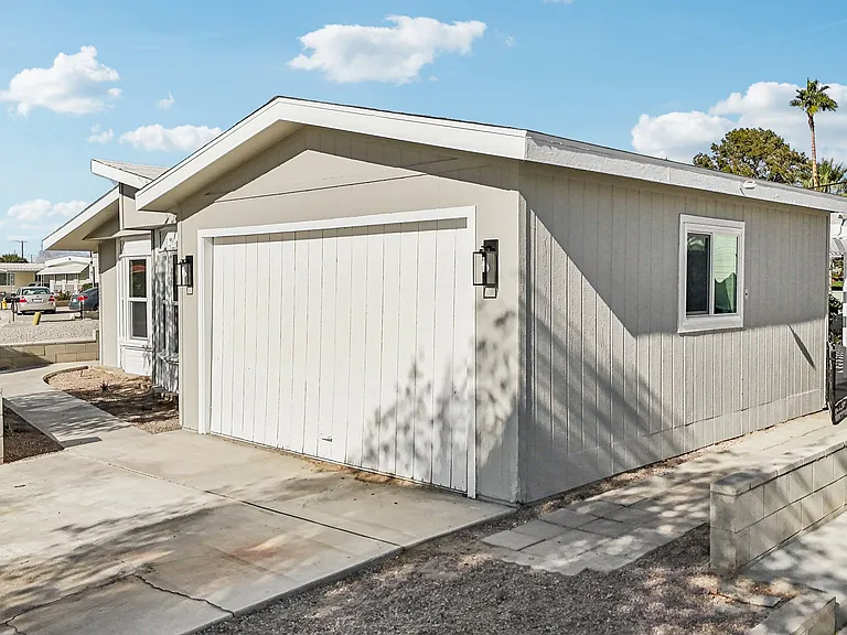 73300 Broadmoor Dr — Photo 24
