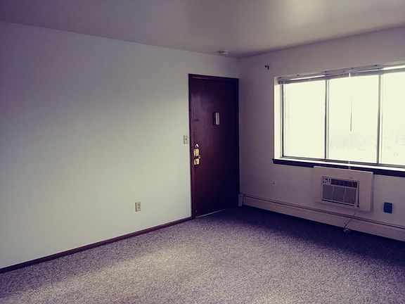 2nd image of 9204 W Lincoln Ave #6