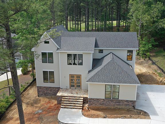 2nd image of 9 High Ridge Ln