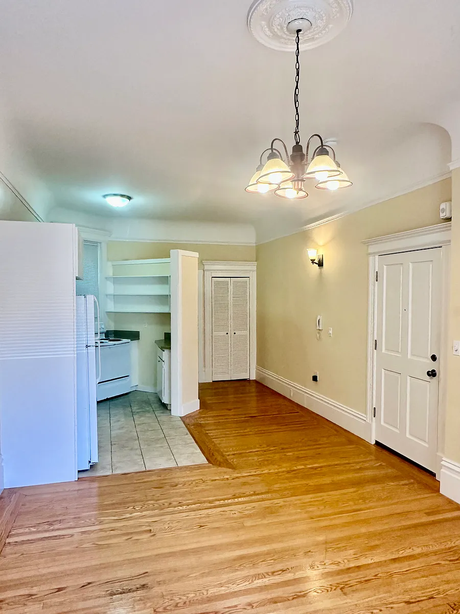 Building Photo - 161A Noe St #161-A