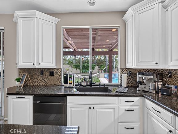 3rd image of 2179 Ellington Dr