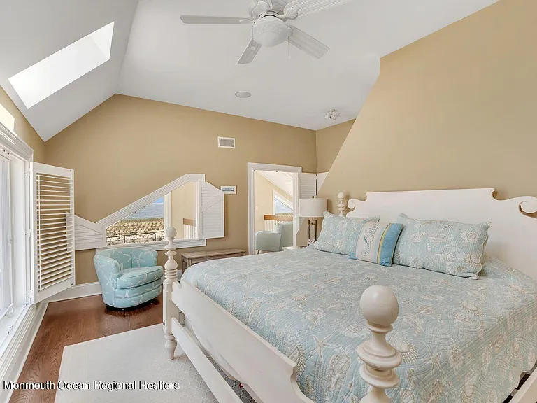 1101 S Ocean Ave — Photo 56