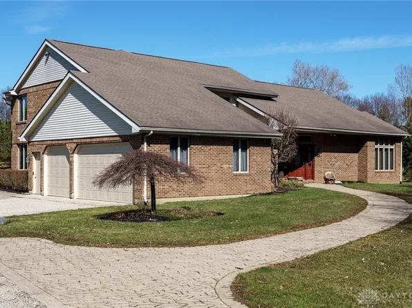 13911 Little Richmond Rd, Brookville, OH 45309