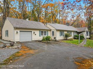 519 Pheasant Ln, Buck Hill Falls, PA 18323