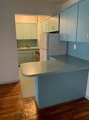 5th image of 25-34 Crescent St #3J