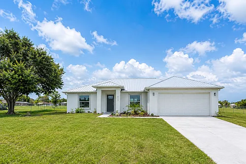 6733 Coral Ridge Rd Photo 1 6733 Coral Ridge Rd Photo 1