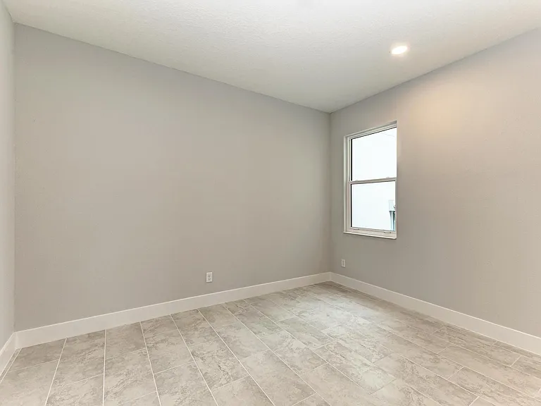 10016 Rembrandt Way #102 — Photo 14