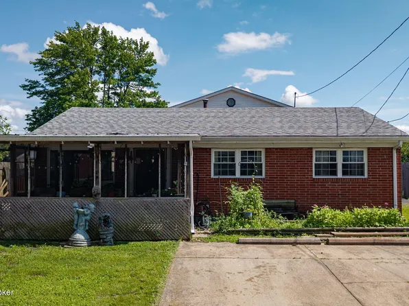 311 Meadowood Rd, Louisville, KY 40229