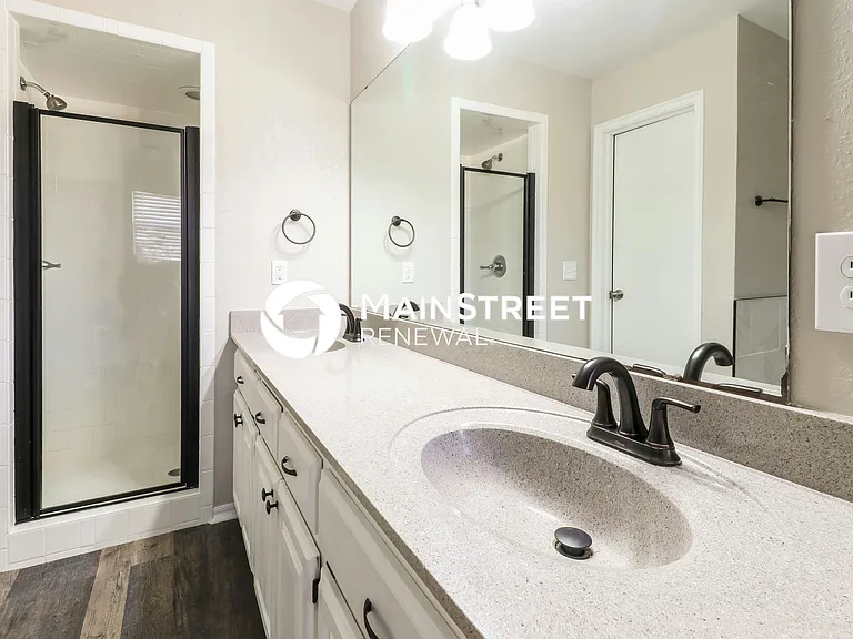 Main Bathroom