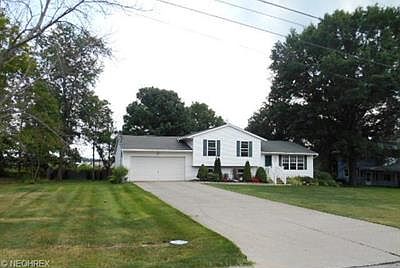 1st image of 829 Pegan Dr