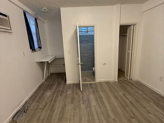 4th image of 552 NW 1st St #3A