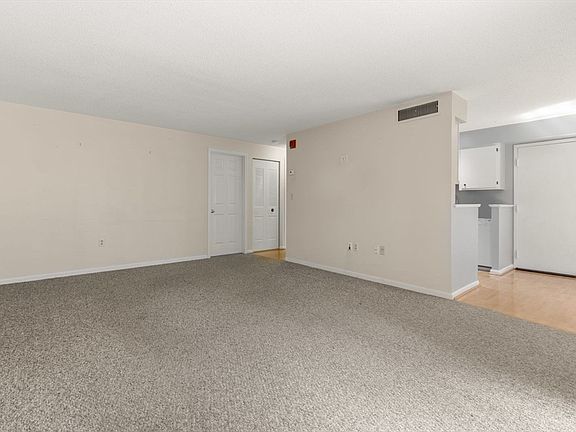 5th image of 12 Beals Cove Rd APT B