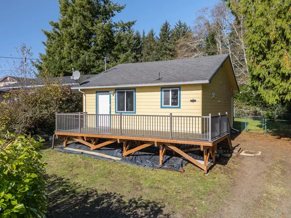 5143 NE 50th St, Neotsu, OR 97364