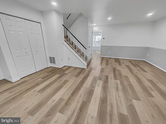 3rd image of 13681 Water Springs Ct