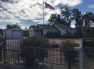 1819 E F St, Oakdale, CA 95361